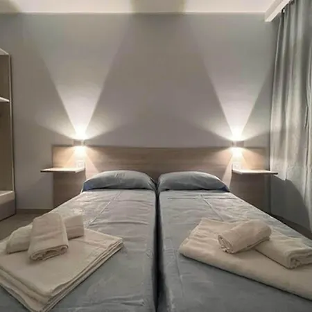 Porta Sul Mare 게스트하우스 4*