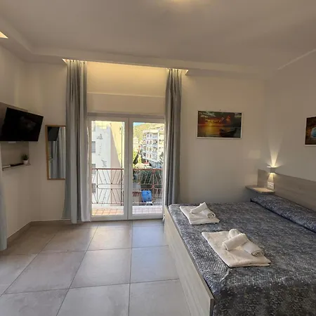 Porta Sul Mare 4*