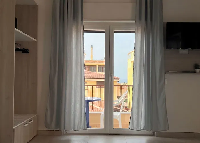 Porta Sul Mare 招待所 4*