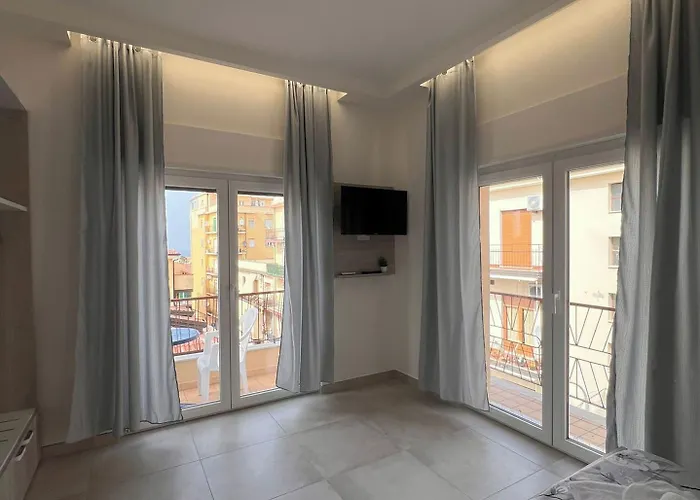 Porta Sul Mare 4* 特罗佩阿